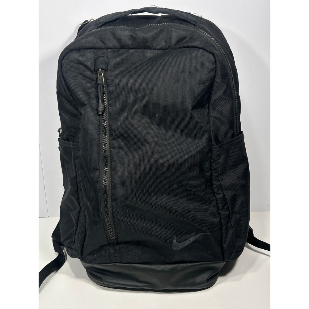 Nike Black Sport Backpack Vertical Zip Padded Straps RN56323
